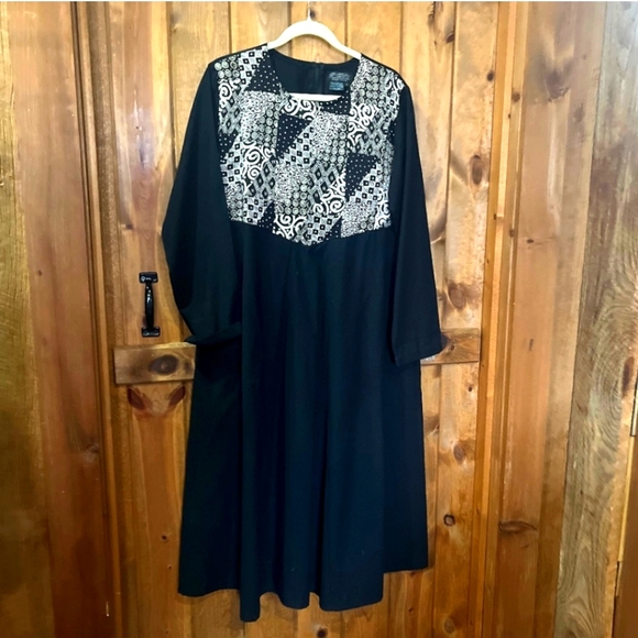 J Peterman Silk Dress Black - Picture 5 of 5